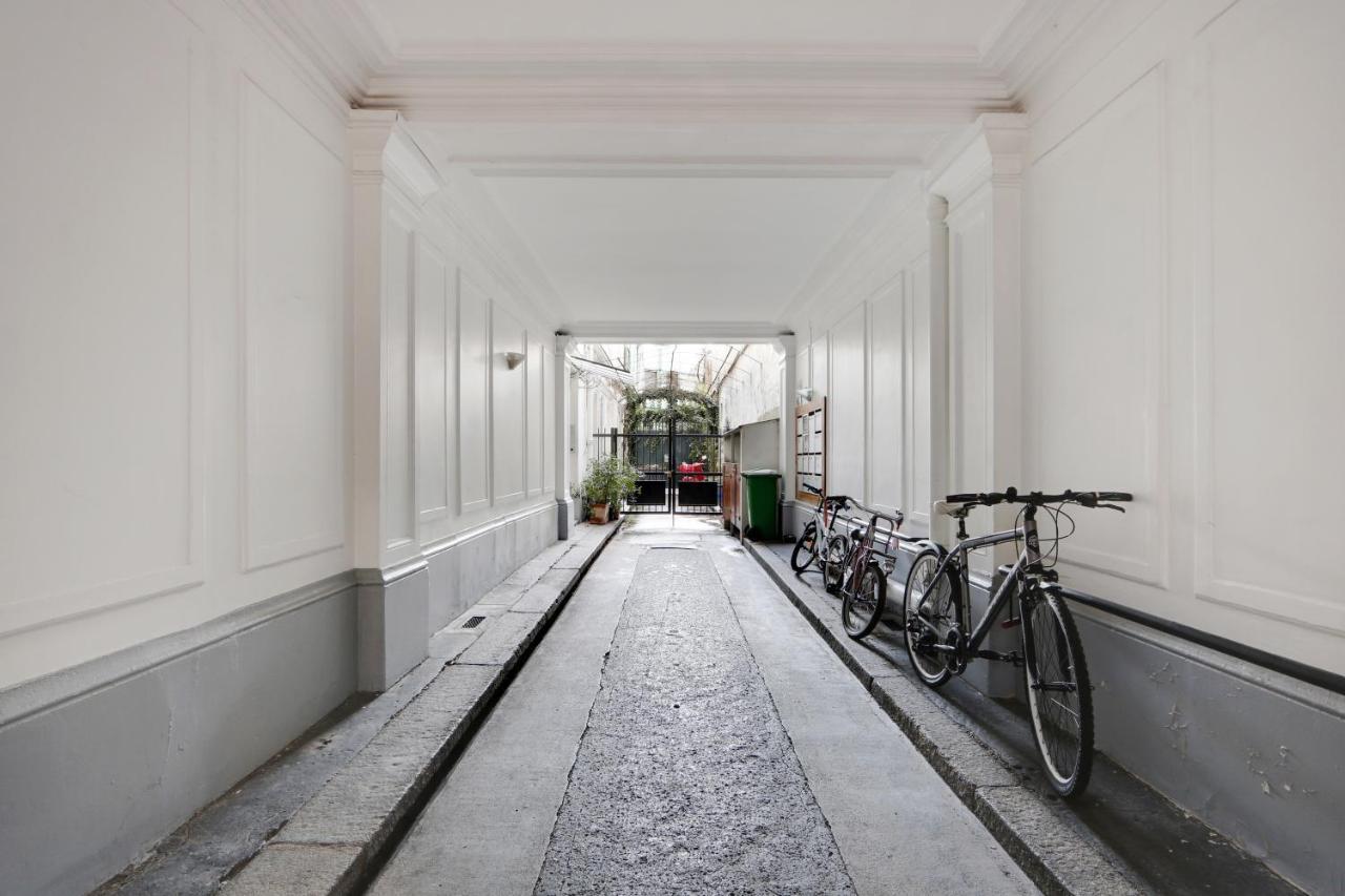 A Sweet Studio In Montparnasse - Boulevard Du Montparnasse Párizs Kültér fotó